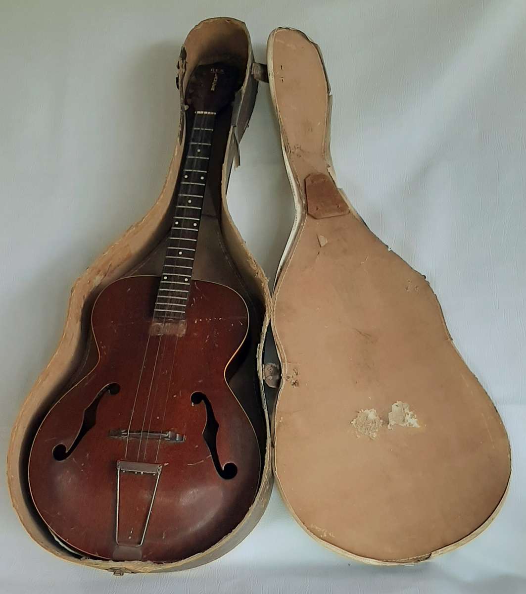 RARE VINTAGE REX LANCER ARCHTOP GUITAR - A PIECE OF MUSICAL HISTORY!