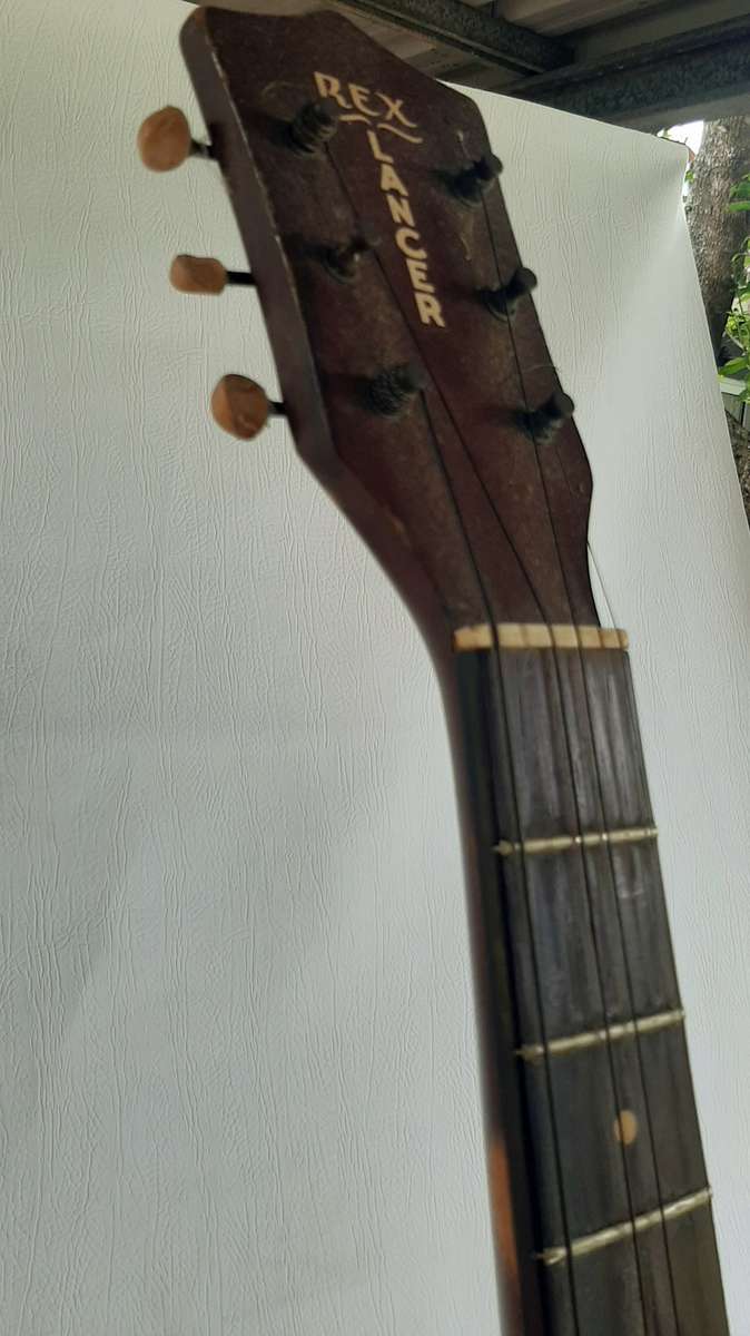 RARE VINTAGE REX LANCER ARCHTOP GUITAR - A PIECE OF MUSICAL HISTORY!