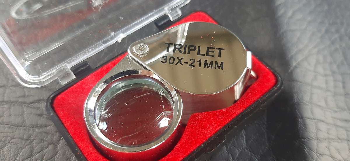 TRIPLET 30X LOUPE - A MUST HAVE FOR JEWELERS & COLLECTORS