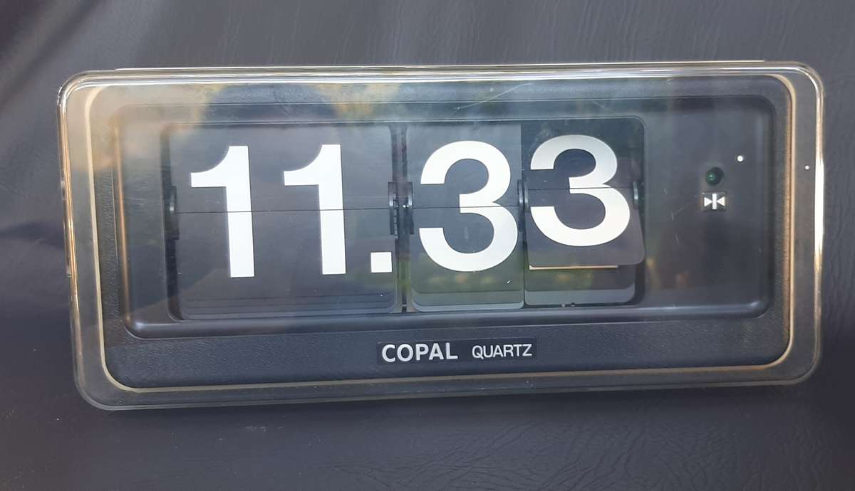 VINTAGE COPAL QUARTZ FLIP CLOCK - A TIME CAPSULE FROM THE GOLDEN ERA!