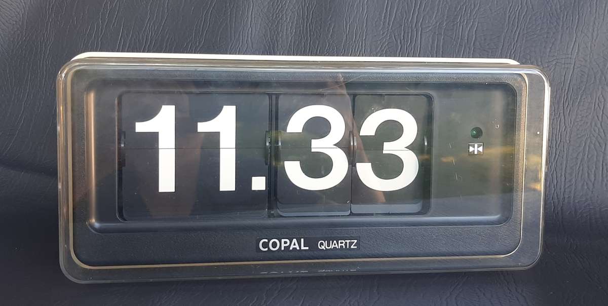 VINTAGE COPAL QUARTZ FLIP CLOCK - A TIME CAPSULE FROM THE GOLDEN ERA!