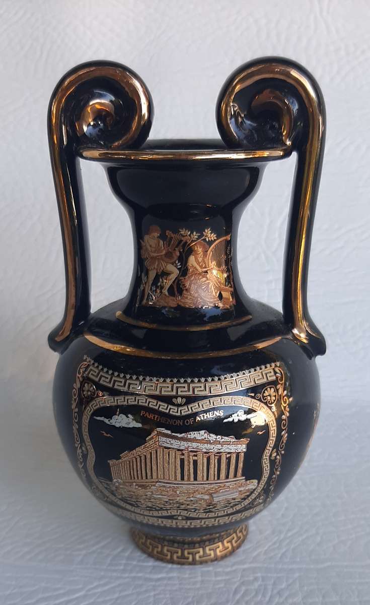 EXQUISITE 24K GOLD-GILDED GREEK CERAMIC VASE - A TIMELESS TREASURE