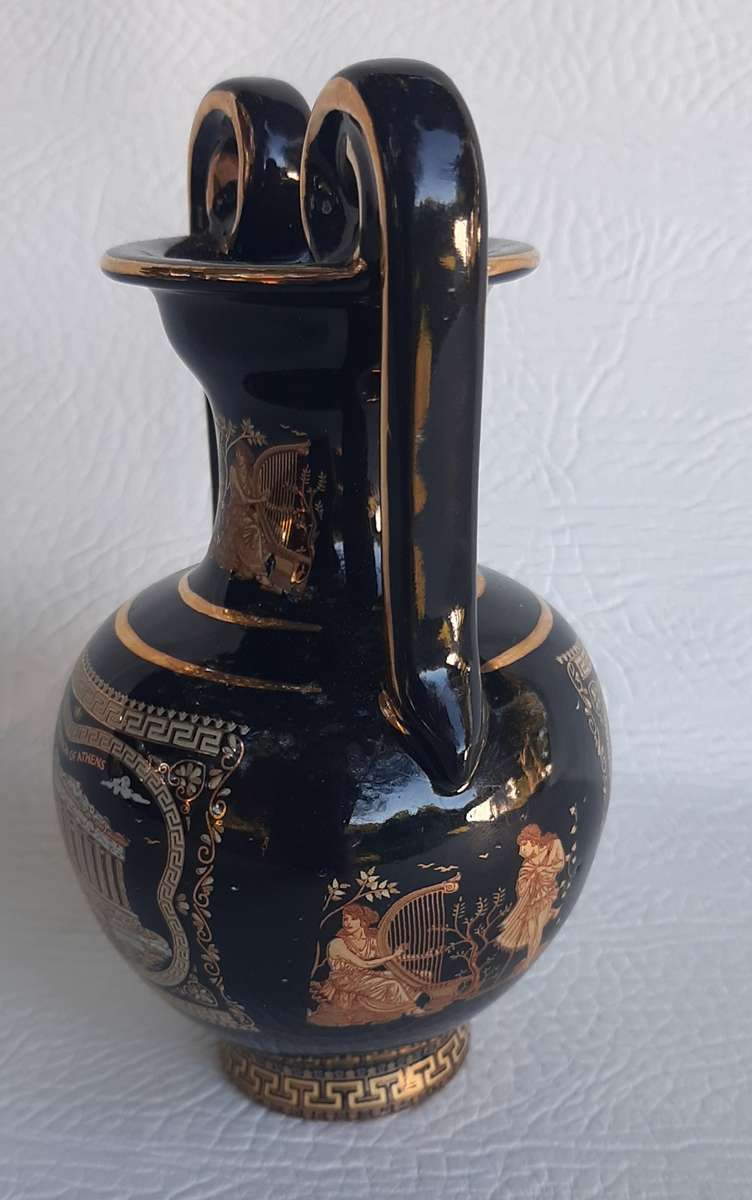 EXQUISITE 24K GOLD-GILDED GREEK CERAMIC VASE - A TIMELESS TREASURE