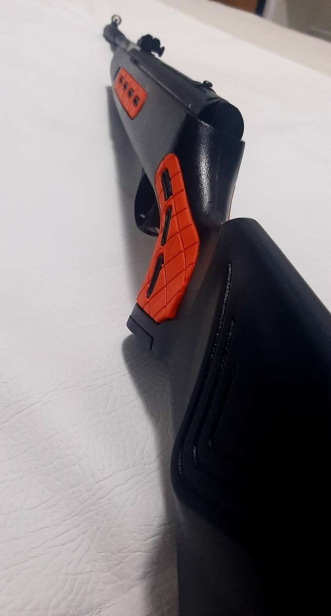 HATSAN STRIKER AIR RIFLE - 4.5MM (.177 CAL)