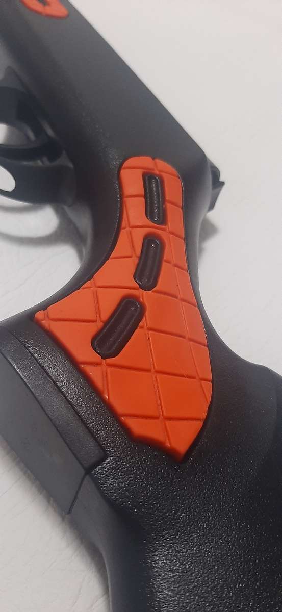 HATSAN STRIKER AIR RIFLE - 4.5MM (.177 CAL)