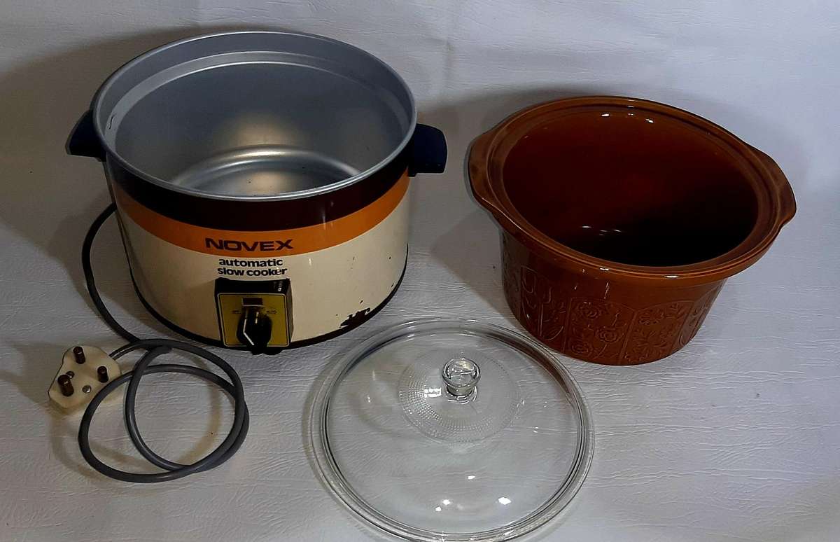 VINTAGE NOVEX AUTOMATIC SLOW COOKER - CLASSIC 1970'S RETRO KITCHENWARE