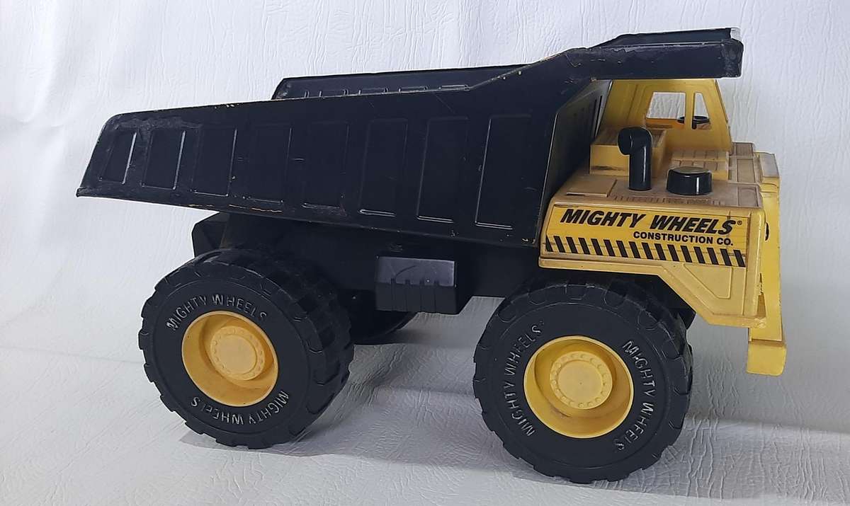 VINTAGE MIGHTY WHEELS CONSTRUCTION DUMP TRUCK - LARGE 40cm MODEL - HEAVY DUTY STEEL & PLASTIC