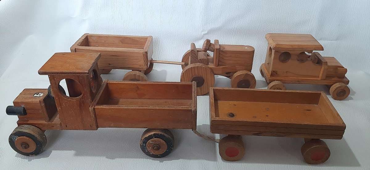 HANDCRAFTED WOODEN TOY COLLECTION - UNIQUE, TIMELESS & EXPERTLY MADE