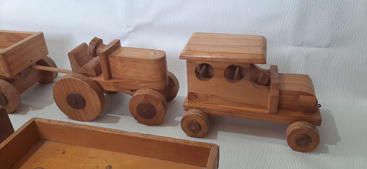 HANDCRAFTED WOODEN TOY COLLECTION - UNIQUE, TIMELESS & EXPERTLY MADE