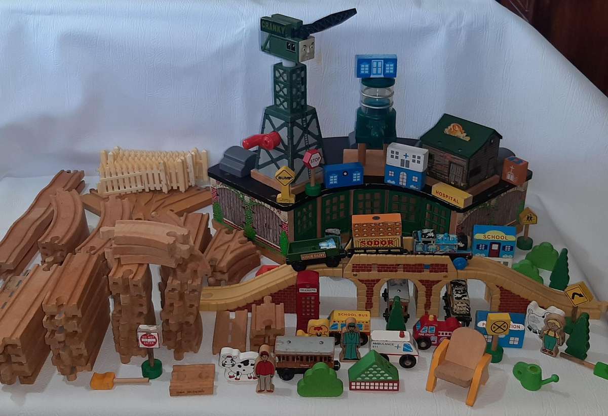 Thomas & Friends Wooden Railway Set