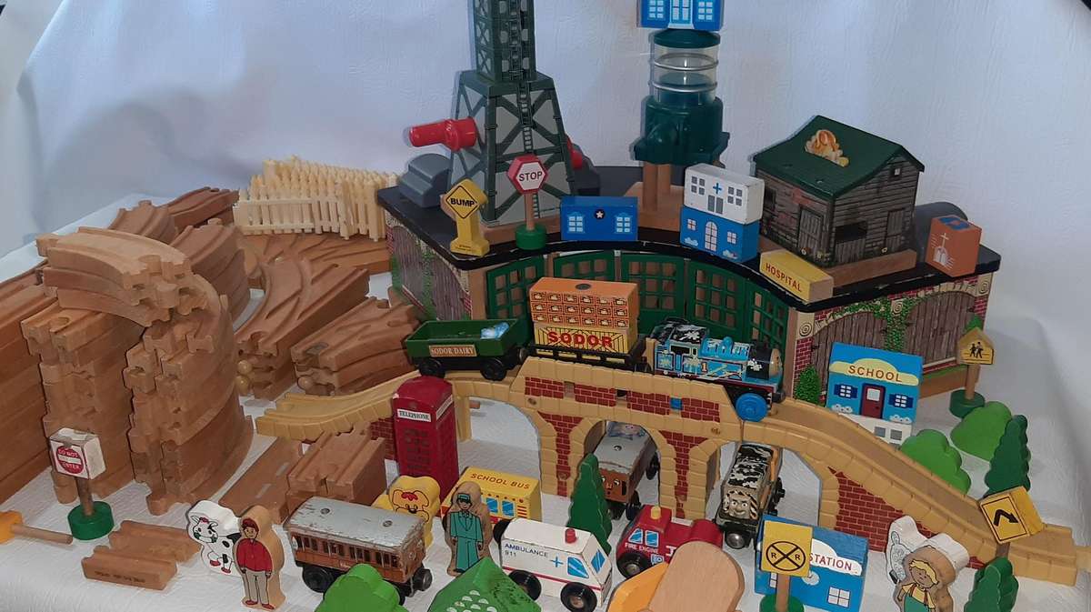 Thomas & Friends Wooden Railway Set