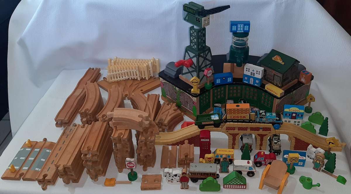 Thomas & Friends Wooden Railway Set
