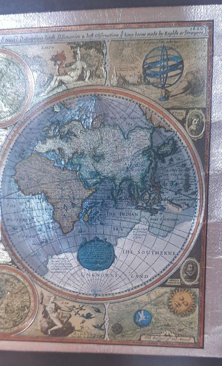 FRAMED ANTIQUE STYLE WORLD MAP - A NEW AND ACCVRAT MAP OF THE WORLD