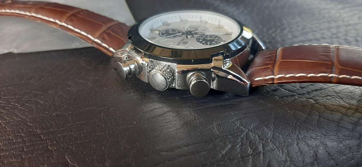 MEGIR 2020 CHRONOGRAPH WATCH  BOLD STYLE WITH PRECISION FUNCTION