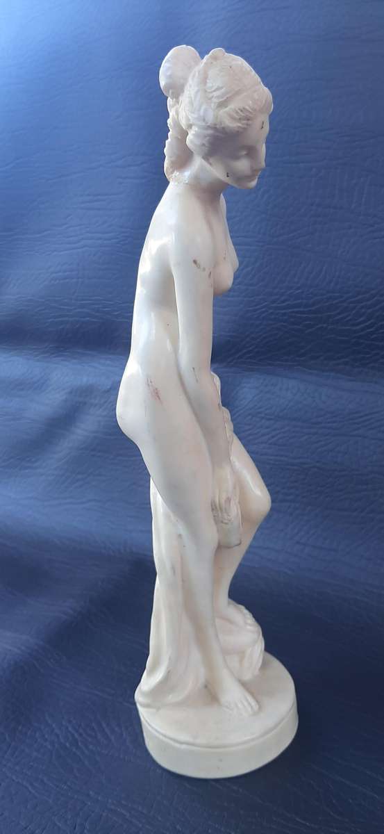 GRACE IN RESILIENCE  A. SANTINI ITALIAN STATUE (24.5 CM)
