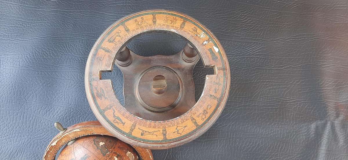 TRAVELLED TIME  VINTAGE WOODEN GLOBE & STAND (17 × 17 × 18 CM)