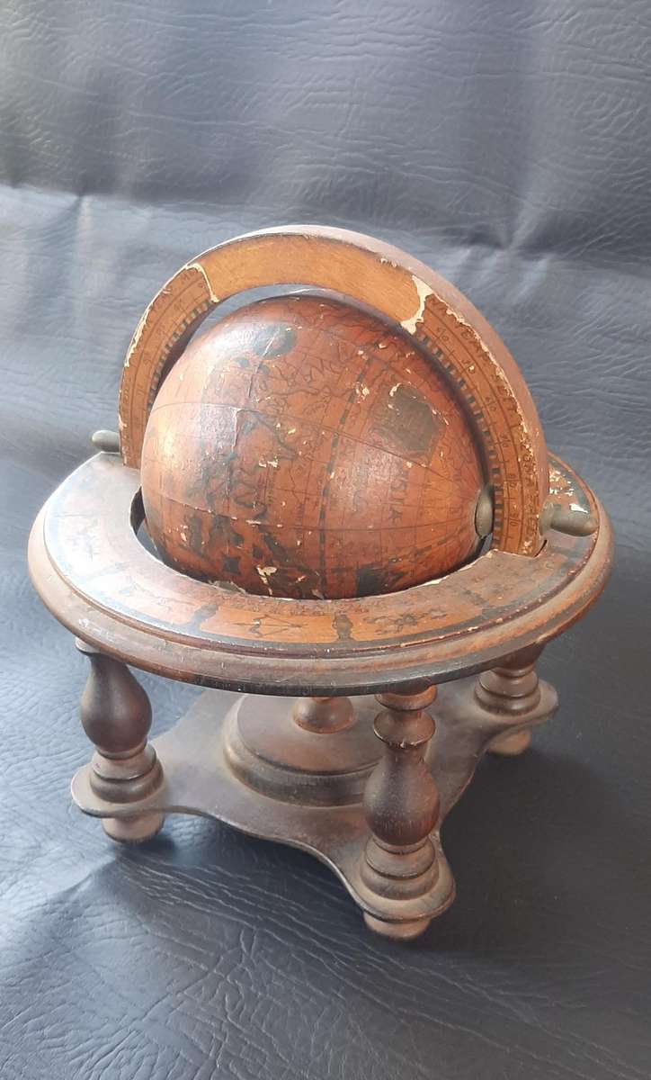 TRAVELLED TIME  VINTAGE WOODEN GLOBE & STAND (17 × 17 × 18 CM)