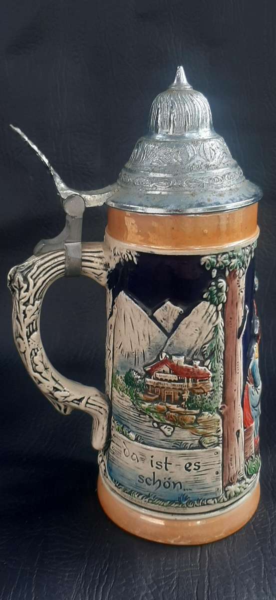 TRADITIONAL GERMAN BEER STEIN  DAS IST ES SCHÖN CERAMIC & PEWTER (GERMANY)