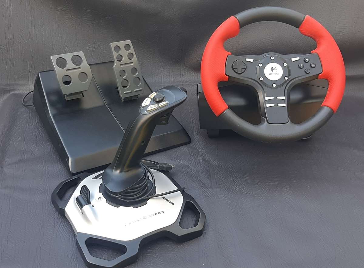 LOGITECH GAMING ACCESSORIES BUNDLE  STEERING WHEEL, PEDALS & JOYSTICK