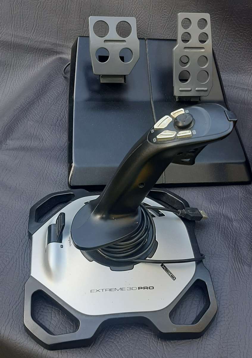 LOGITECH GAMING ACCESSORIES BUNDLE  STEERING WHEEL, PEDALS & JOYSTICK