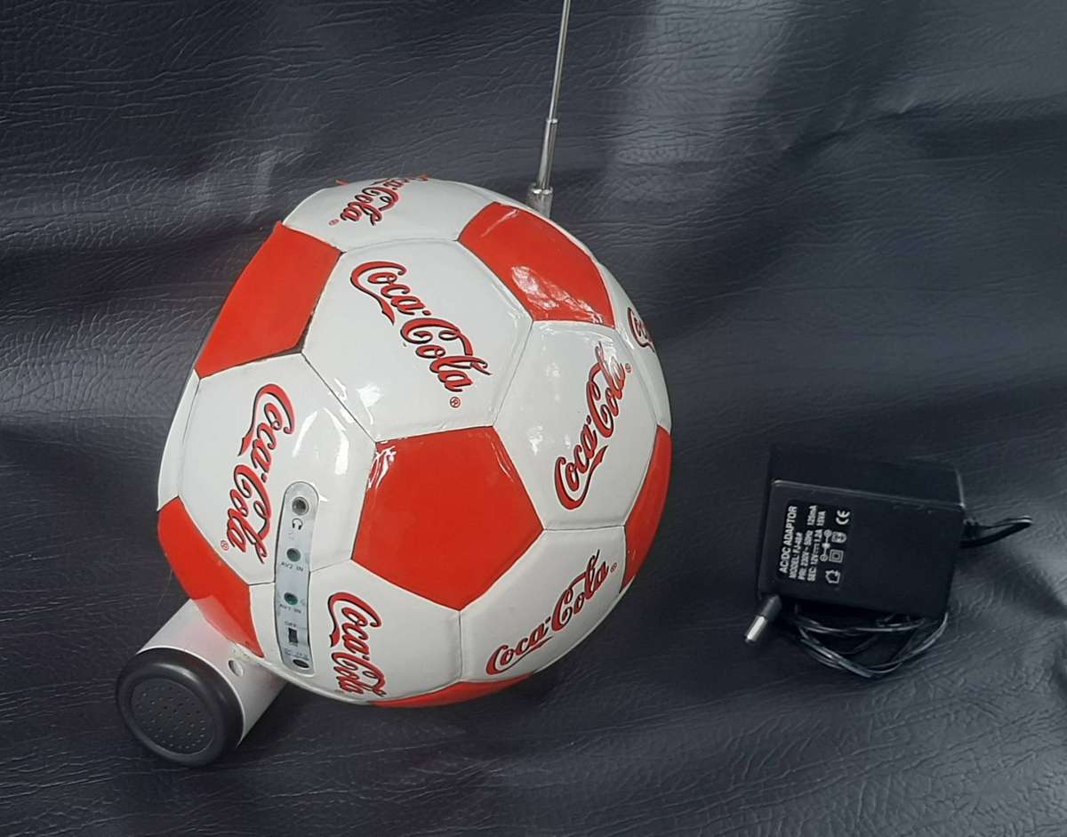 COCA-COLA SOCCER BALL MONITOR  TESTED & WORKING