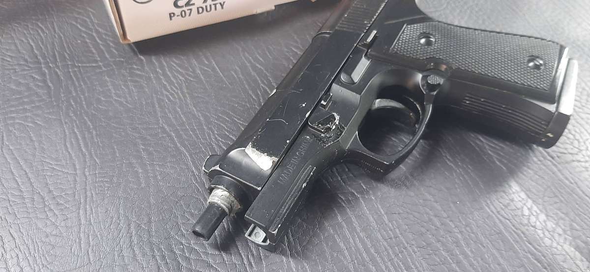 CZ 75 P-07 DUTY AIRGUN  CO POWERED, BLOWBACK ACTION, REFURBISHMENT NEEDED