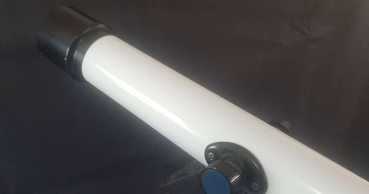 VINTAGE TOWA TELESCOPE  JAPANESE PRECISION ON WOODEN TRIPOD