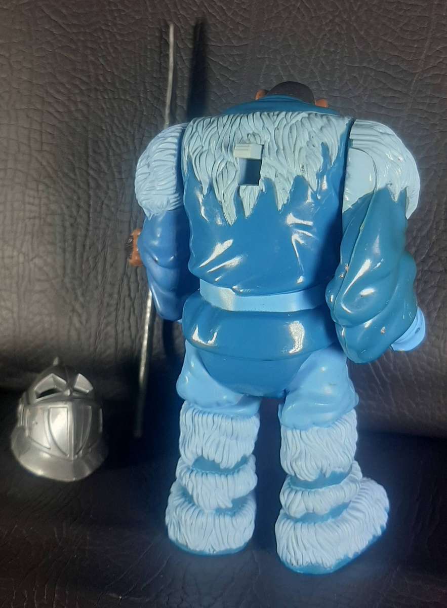 SNOWMAN OF HOOK MOUNTAIN  SERIES TWO (1986)  THUNDERCATS ALLY WITH SPEAR & HELMET  LJN