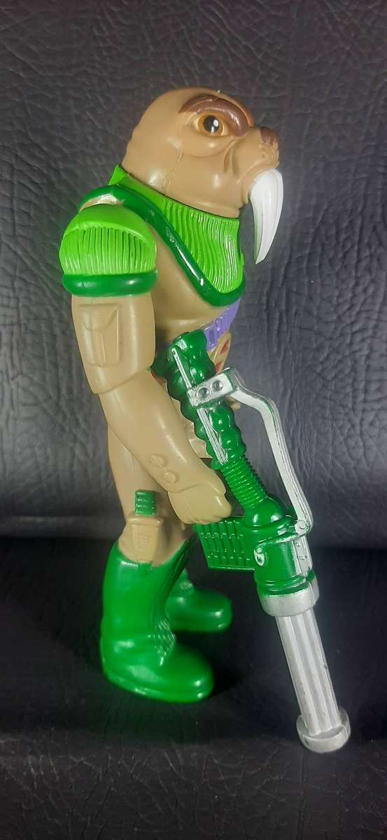 TUSKA WARRIOR  SERIES TWO (1986)  WALRUS COMMANDO WITH BLASTER  THUNDERCATS HERO  LJN