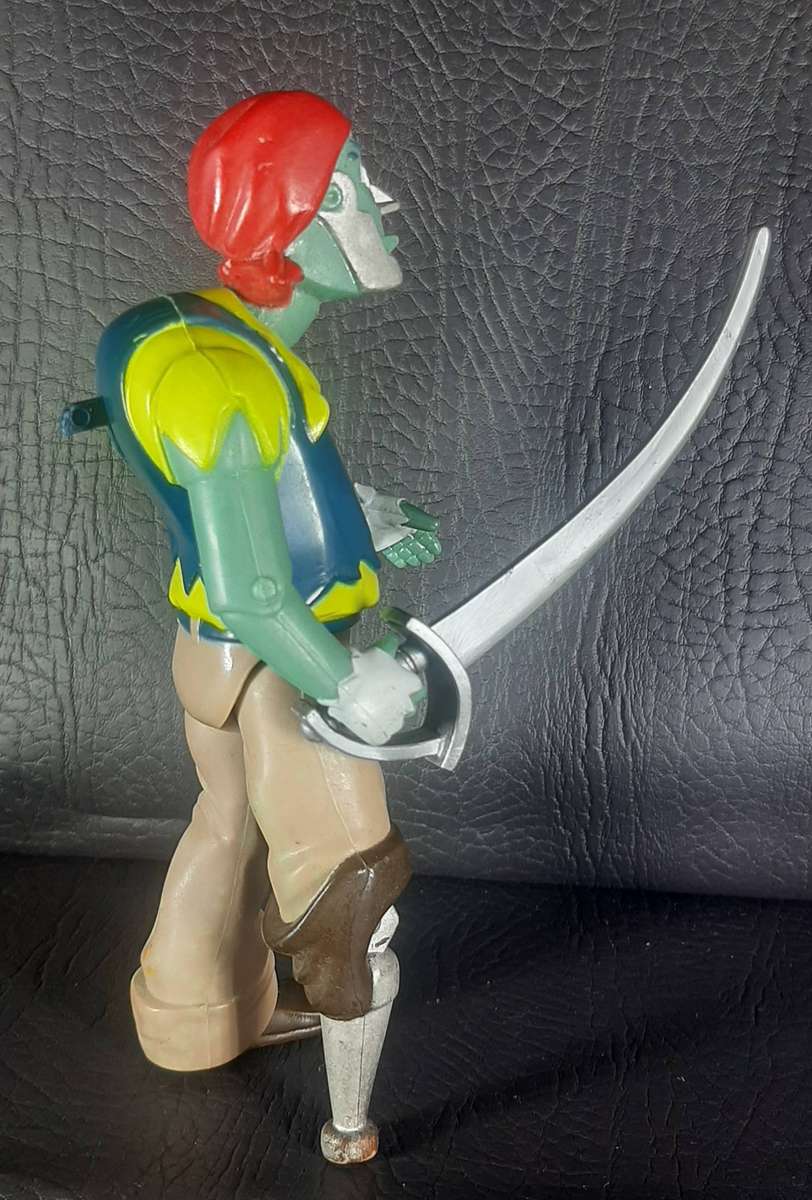 CAPTAIN CRACKER  SERIES THREE (1987)  CYBORG PIRATE WITH SWORD  THUNDERCATS VILLAIN  LJN