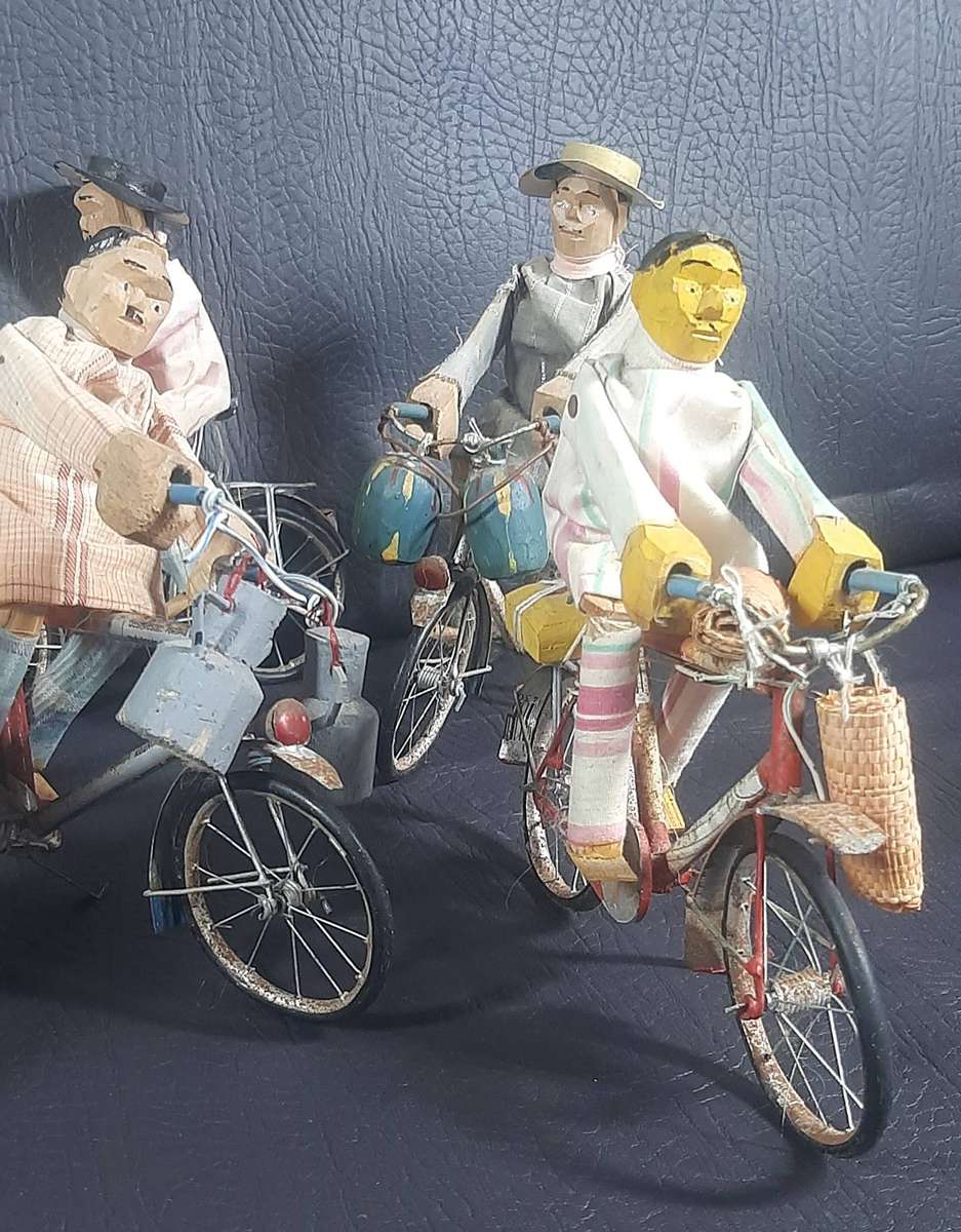 HANDMADE VINTAGE CYCLIST FIGURES  SET OF 8