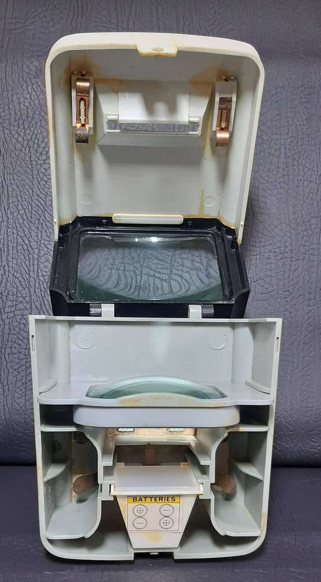 PORTABLE VINTAGE PHOTO SLIDE VIEWER  DUAL LENS, EXCELLENT CONDITION