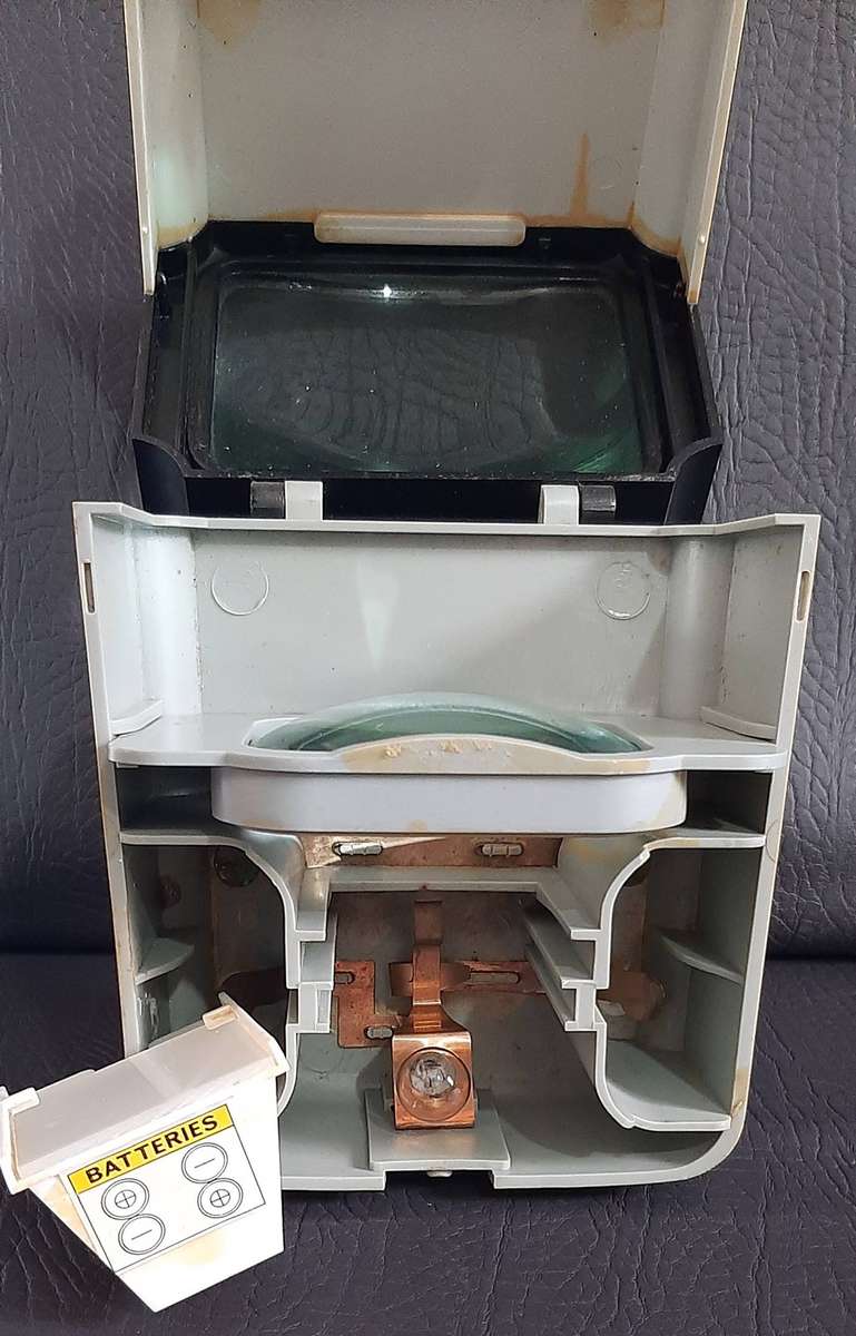 PORTABLE VINTAGE PHOTO SLIDE VIEWER  DUAL LENS, EXCELLENT CONDITION