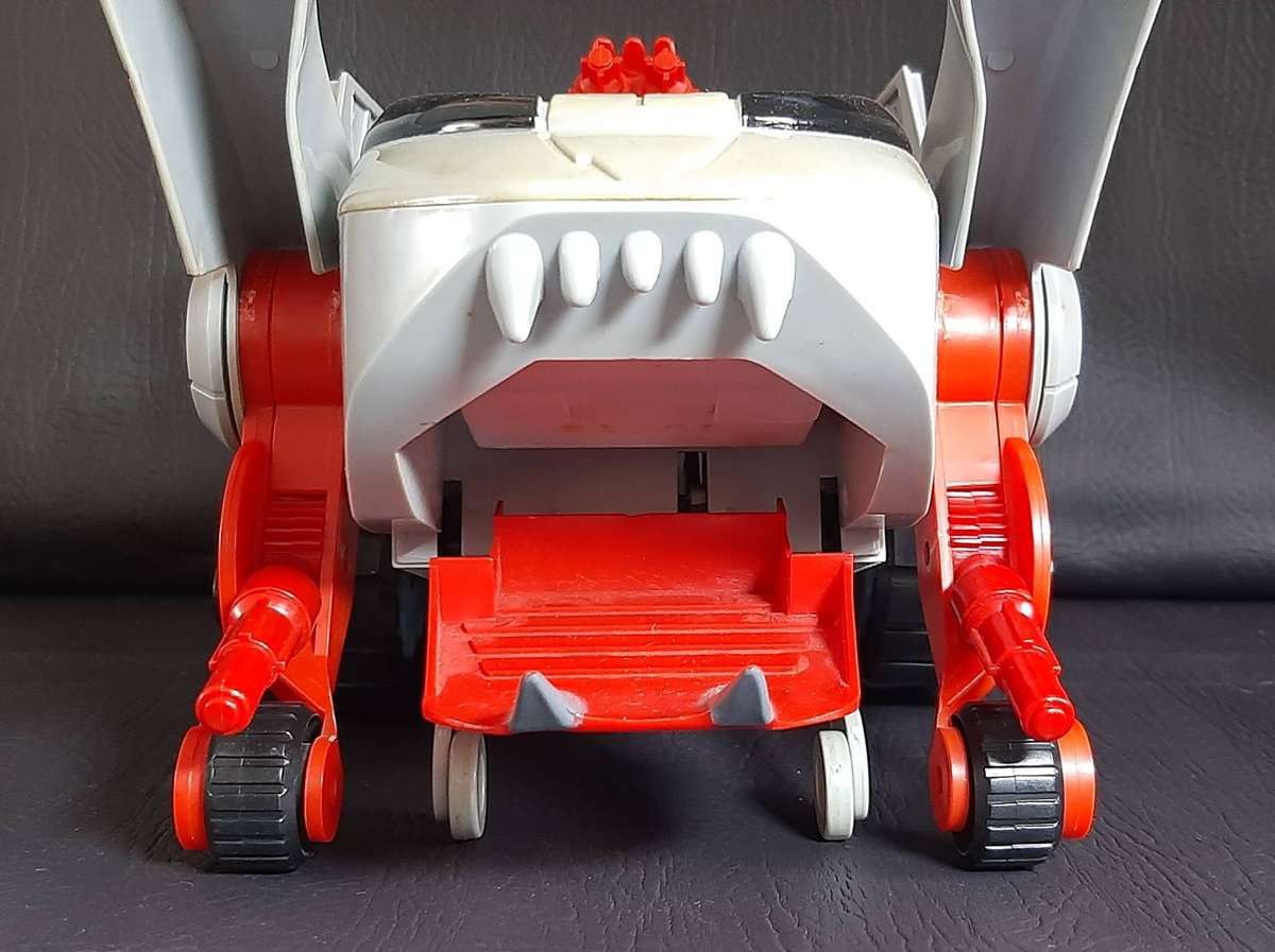 THUNDERTANK  THUNDERCATS VEHICLE  LJN 1986  ORIGINAL BOX INCLUDED