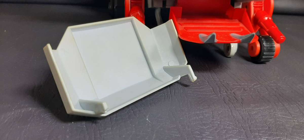 THUNDERTANK  THUNDERCATS VEHICLE  LJN 1986  ORIGINAL BOX INCLUDED