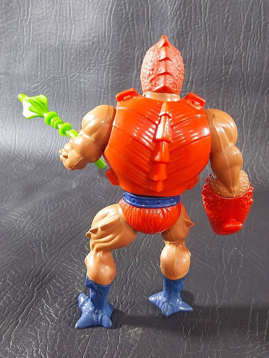 MASTERS OF THE UNIVERSE  CLAWFUL (1984) EVIL CRAB WARRIOR WITH MONSTROUS GRIP