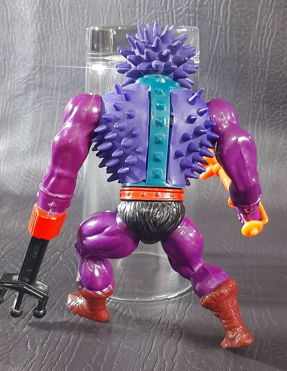 MASTERS OF THE UNIVERSE  SPIKOR (1985) EVIL WARRIOR WITH THE WICKED WRIST & ARMOR OF PAIN