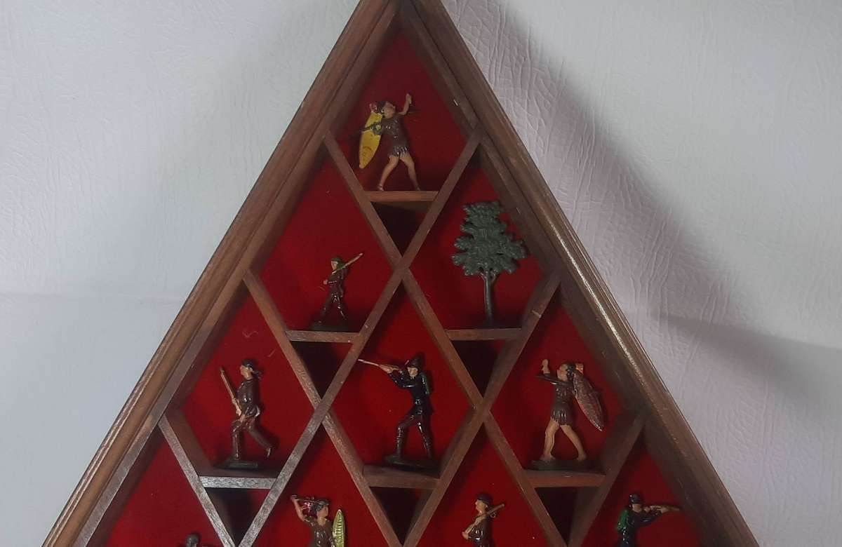Vintage Lead Soldier Collection Triangular Wooden Display, 44cm x 43cm