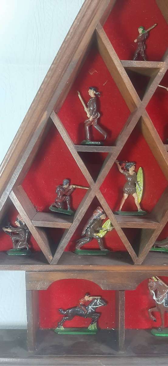 Vintage Lead Soldier Collection Triangular Wooden Display, 44cm x 43cm