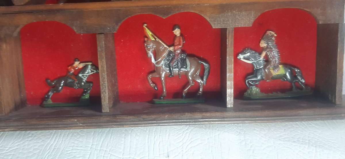 Vintage Lead Soldier Collection Triangular Wooden Display, 44cm x 43cm