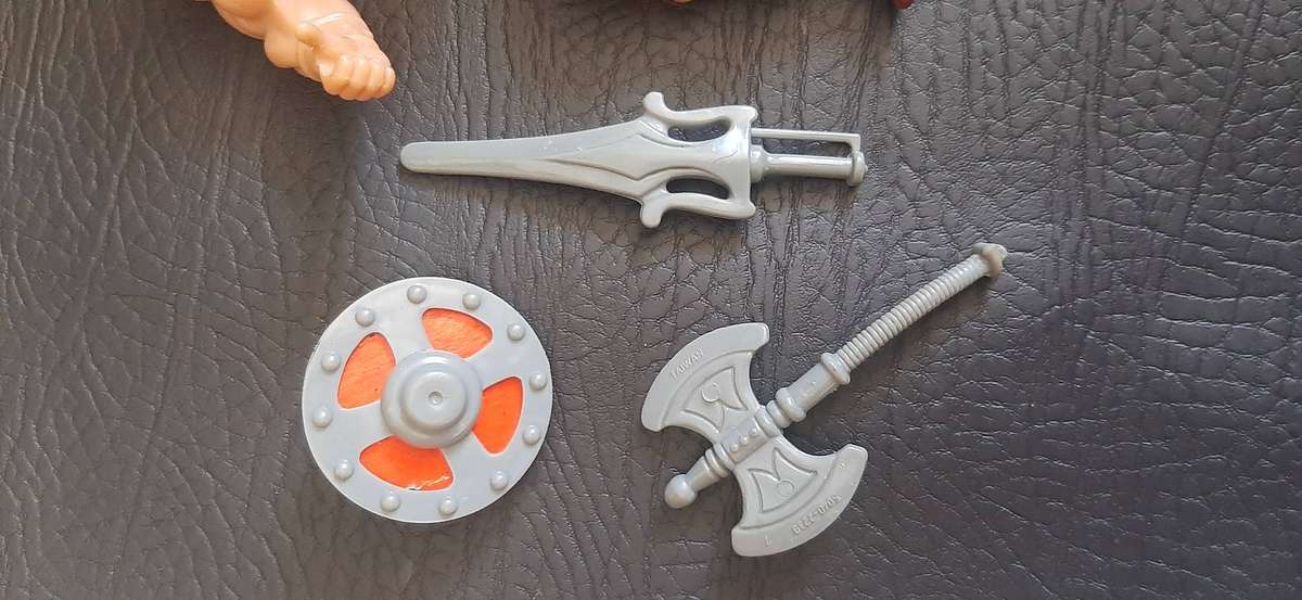 MASTERS OF THE UNIVERSE  HE-MAN (1982 FIRST WAVE EDITION)