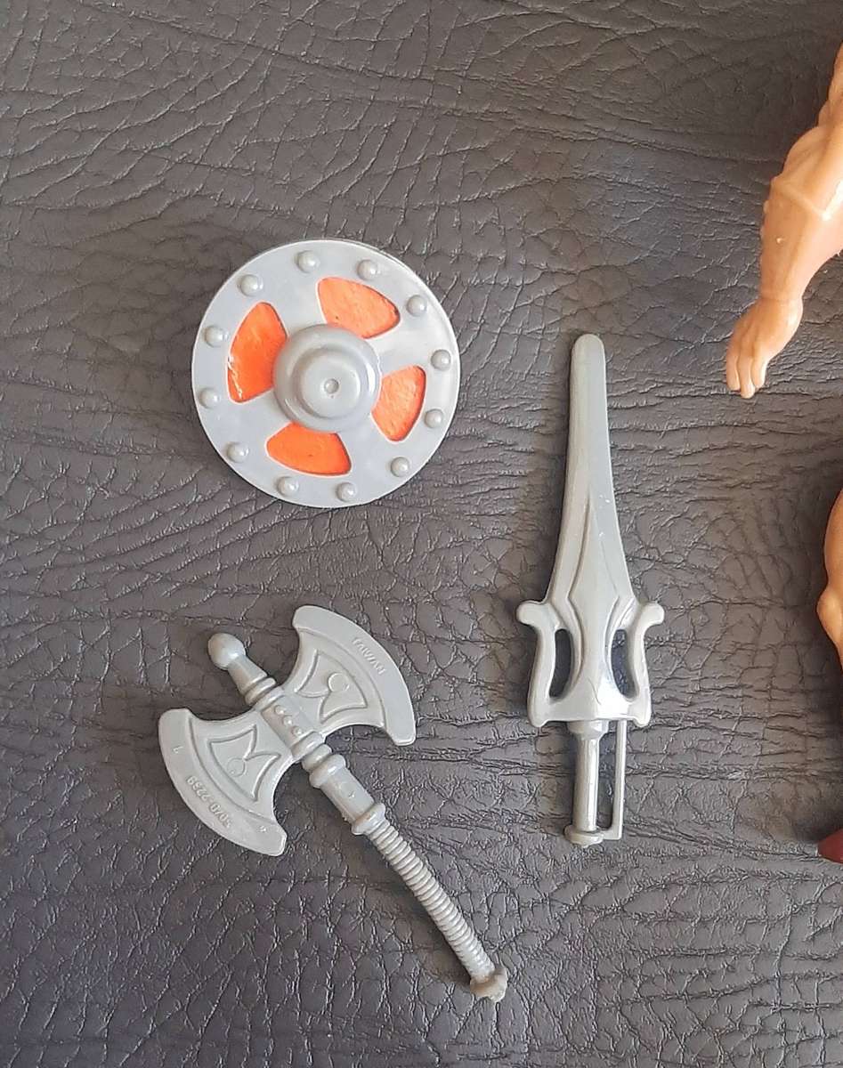 MASTERS OF THE UNIVERSE  HE-MAN (1982 FIRST WAVE EDITION)