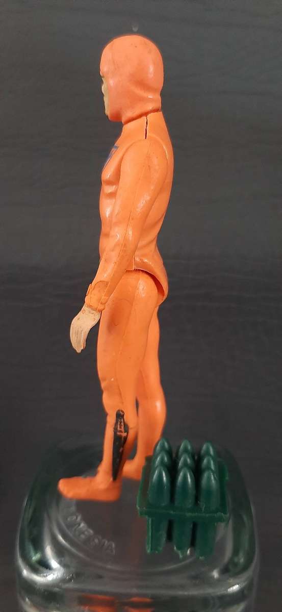 VINTAGE GI JOE SCUBA DIVER FIGURE  SMALL SCALE