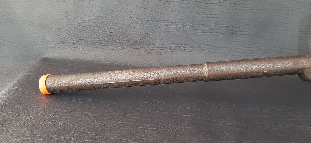 VINTAGE DAISY GUN  NON-PROJECTILE, COCKS & TRIGGER PULLS, 76CM LONG