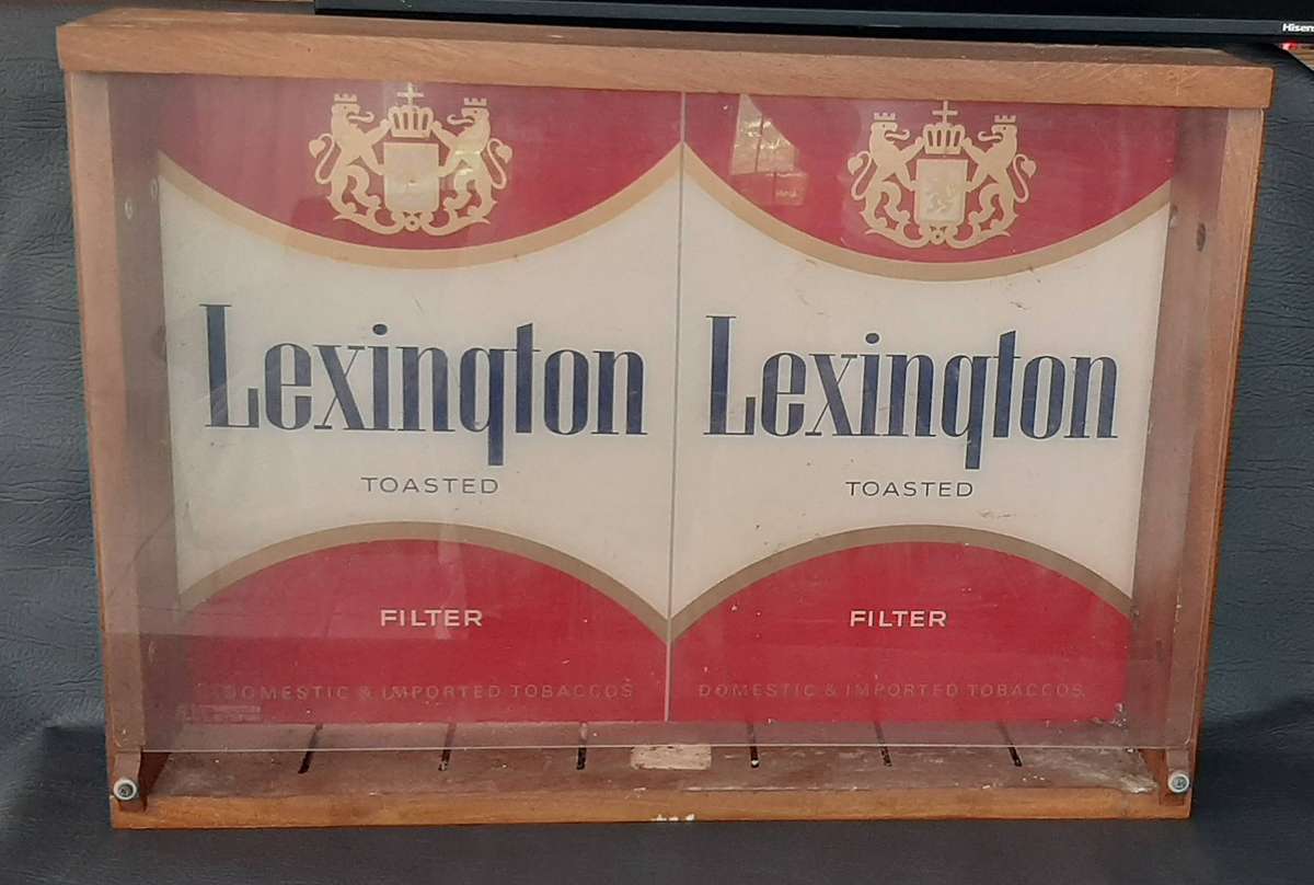 LEXINGTON CIGARETTE DISPLAY CASE  WOOD & PERSPEX, 63CM X 10CM X 45CM