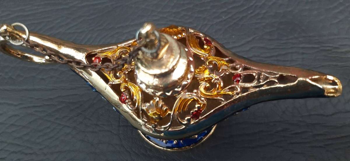 ORNATE BRASS ALLADIN'S LAMP  BLUE GILT & SEMI-PRECIOUS STONE INLAY