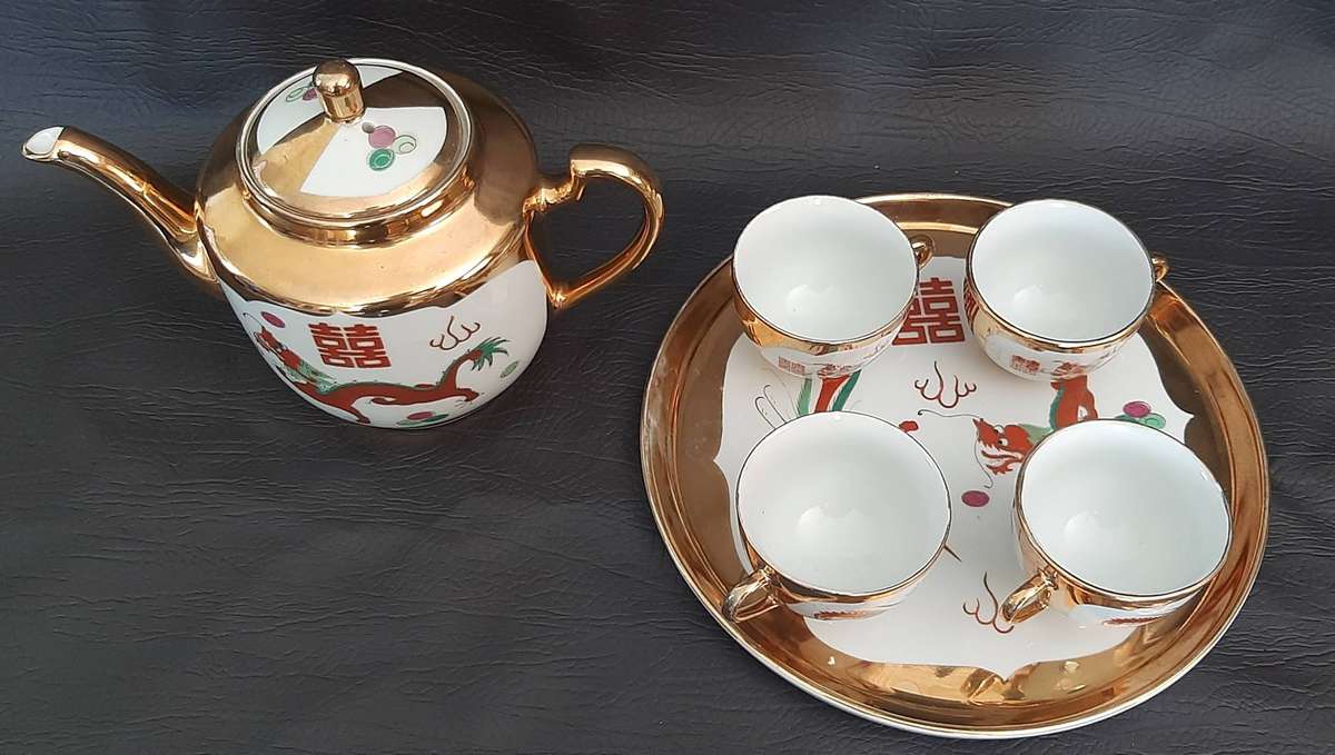 CEREMONIAL CHINESE DRAGON TEA SET  GOLD ACCENTS & SYMBOLIC POWER