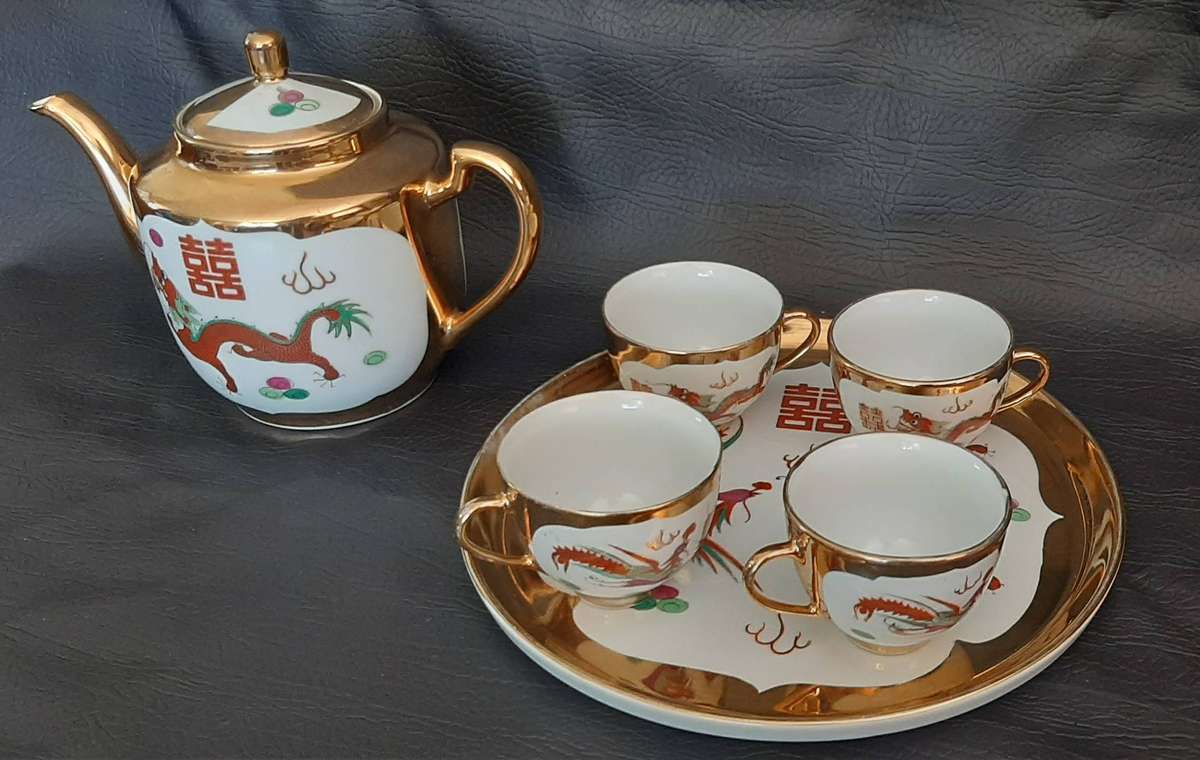 CEREMONIAL CHINESE DRAGON TEA SET  GOLD ACCENTS & SYMBOLIC POWER