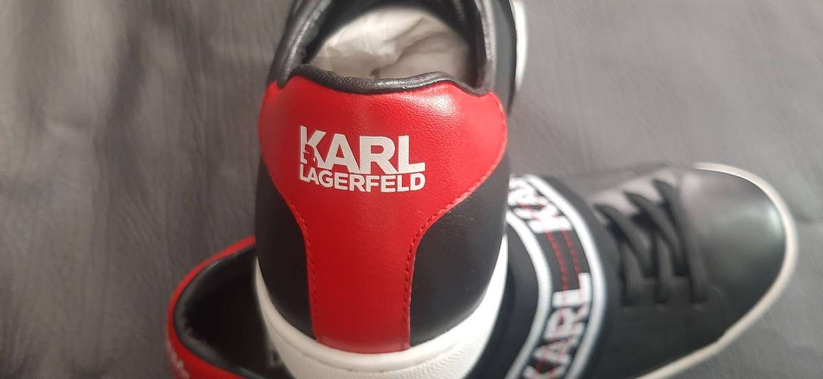 KARL LAGERFELD BLACK STRAP SNEAKERS  SIZE 5  BOLD, BRAND NEW
