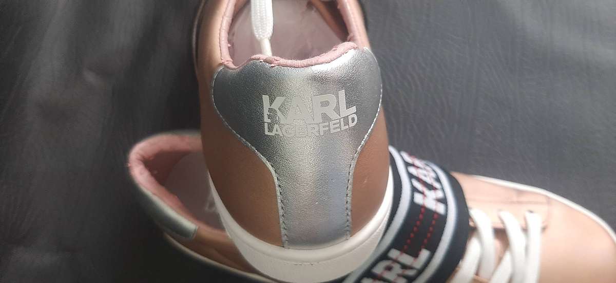 Karl Lagerfeld Metallic Rose Gold Sneakers Size 5 Open Box